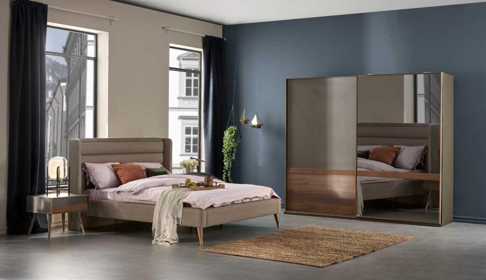 Flemens Bedroom