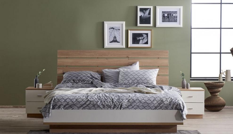 Hillary Bedroom